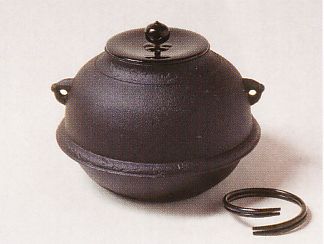 茶室(茶道具)-風炉釜の専門サイト【SKK佐々木工業】