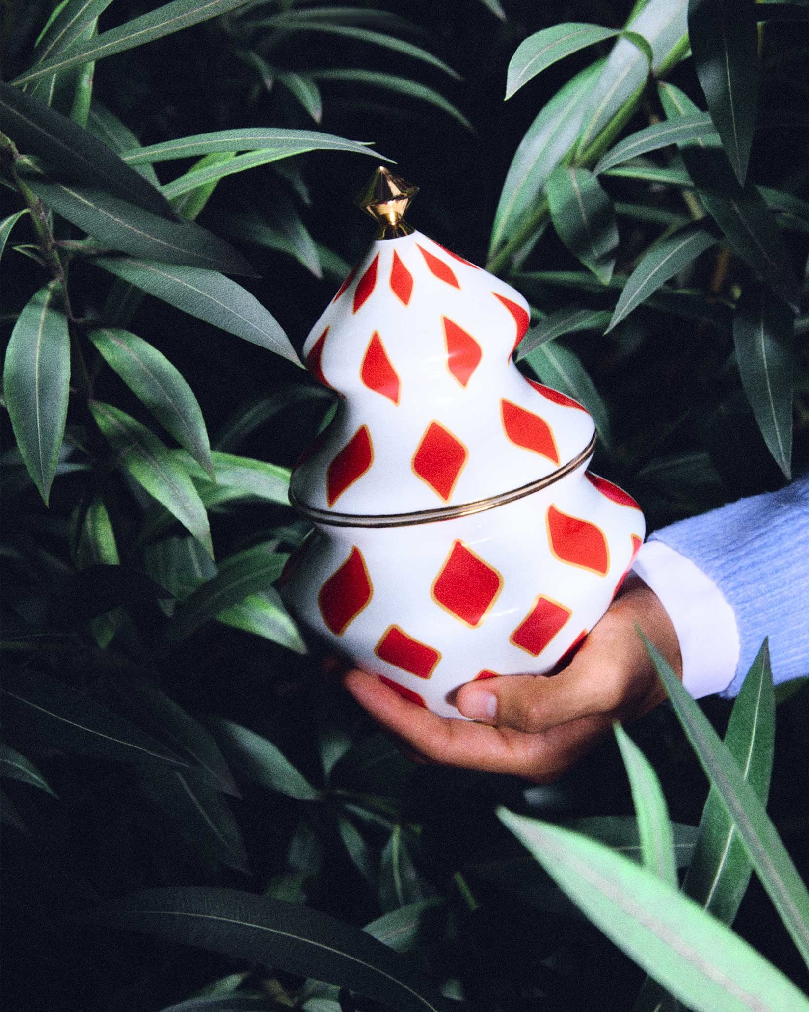 Delight Bon bon container By Nika Zupanc | Alessi