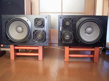 YAMAHA NS-20M