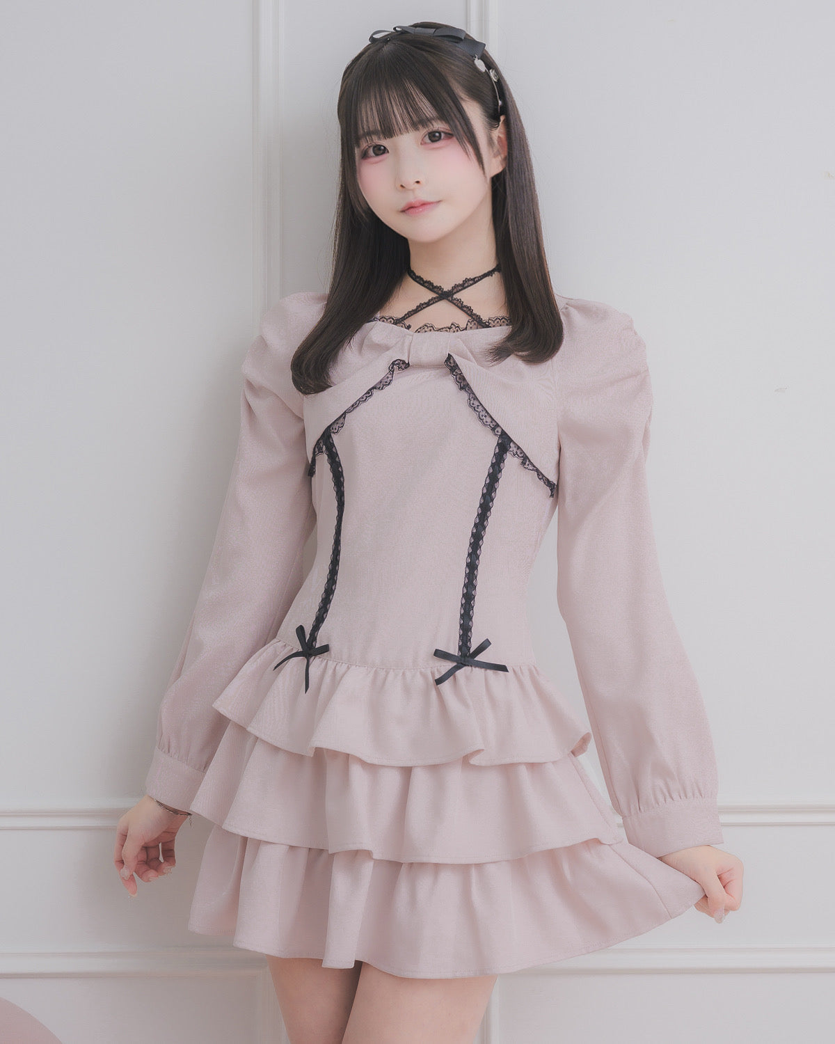 フロントリボンティアードミニワンピース – pium