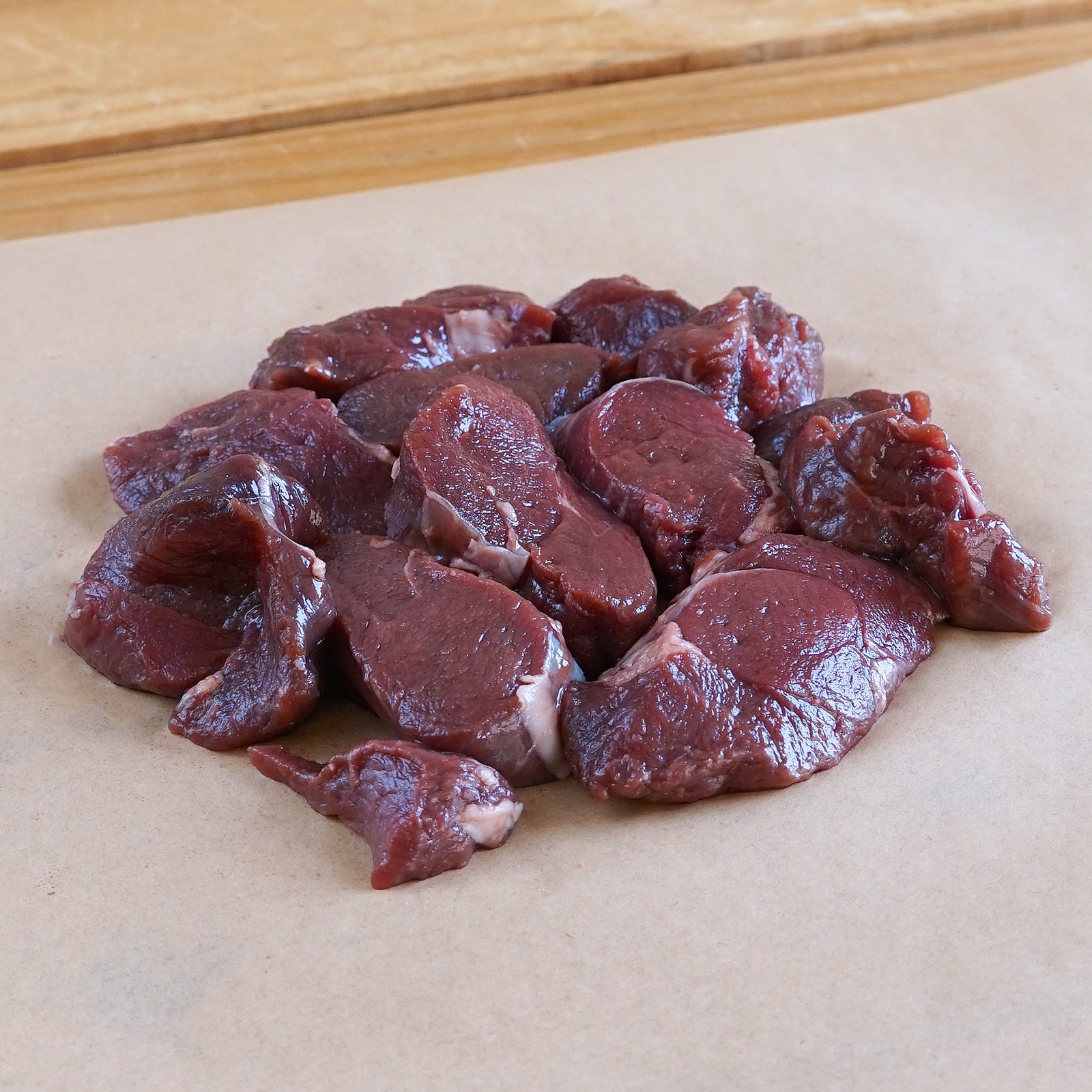 ジビエ 野生 鹿肉 ベニソン エゾシカ ヒレ肉 角切り シチューカット