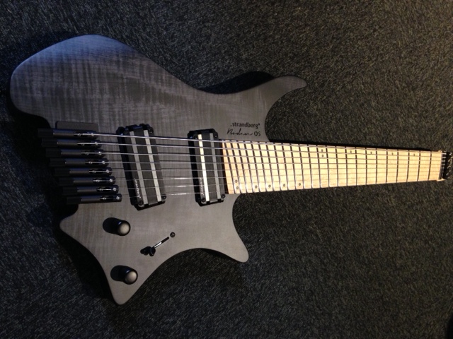 ﾌﾞﾛｸﾞ先行公開】Strandbergの7弦＆8弦モデルが入荷!!【新宿店