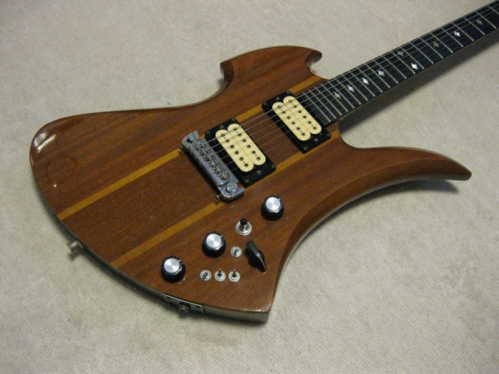 Greco Fujigen 1980 made Mockingbirad Mahogany Body