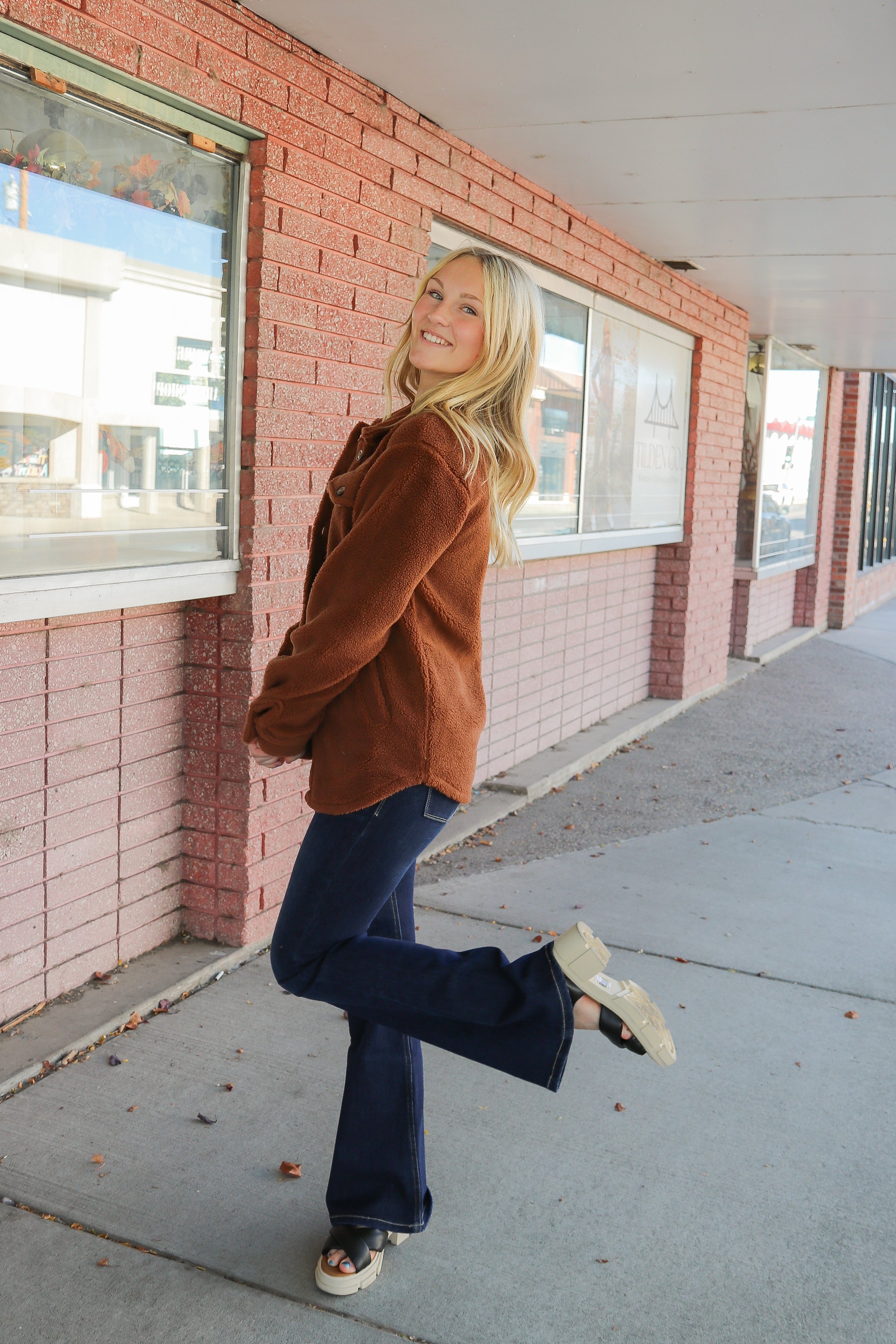 Samuel Mid Rise Flare Jeans - Dark Wash – Tilden Co. LLC