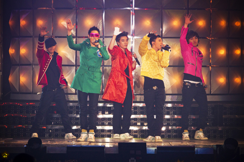BIGBANG、2010年の〈BIGSHOW〉のDVD未収録公演が3D映画化 - TOWER