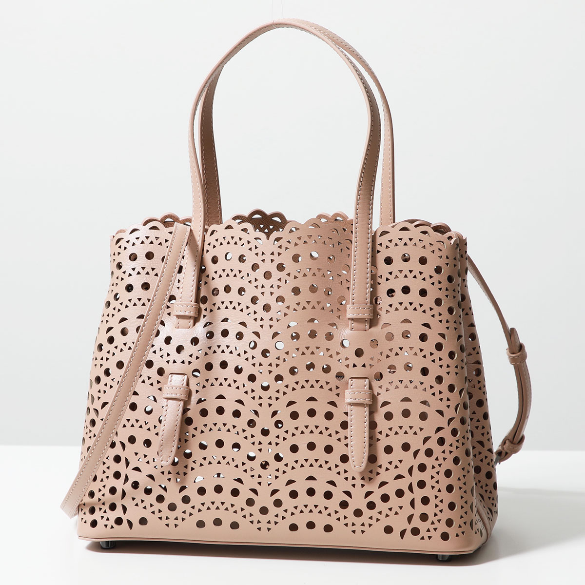 楽天市場】【カラー限定特価】ALAIA アライア ショルダーバッグ MINA