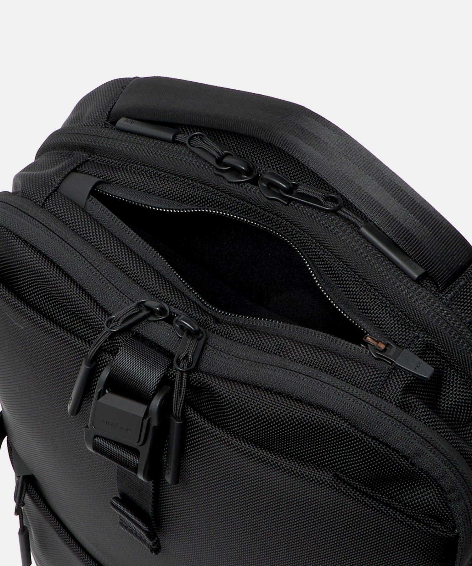 【別注】 Aer COMMUTER PACKバッグ beauty & youth 別注】 ＜Aer＞ COMMUTER PACK/バッグ （リュック・バックパック