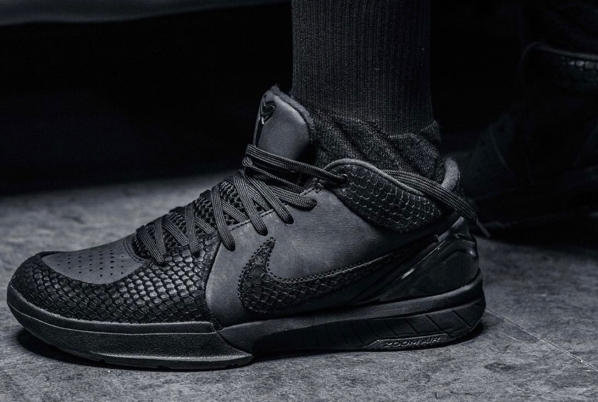 Nike Kobe 4 Protro “Gift of Mamba” & アパレルが国内12月27日より