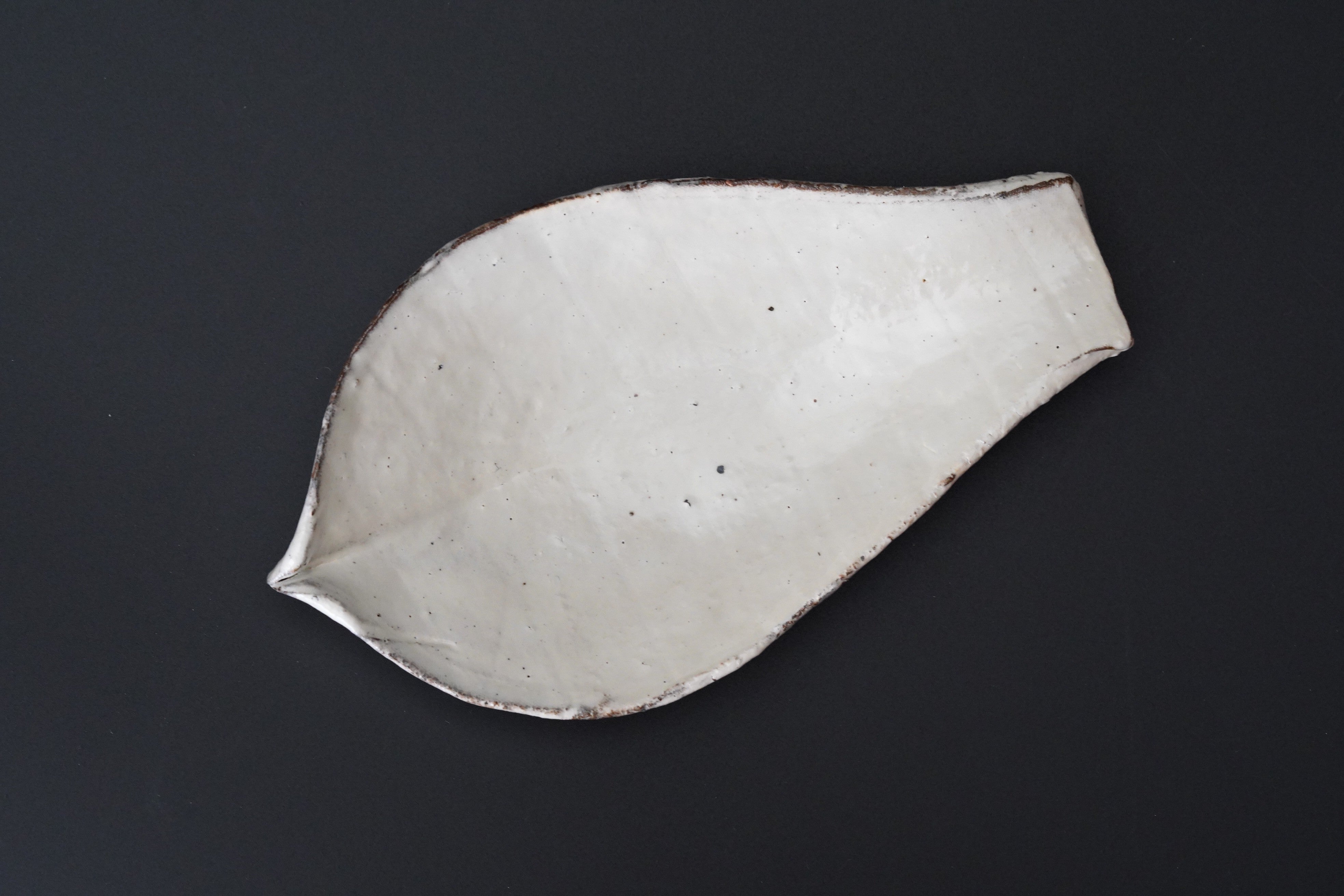 辻村 塊】粉引向付 蓮弁 – うつわ御結