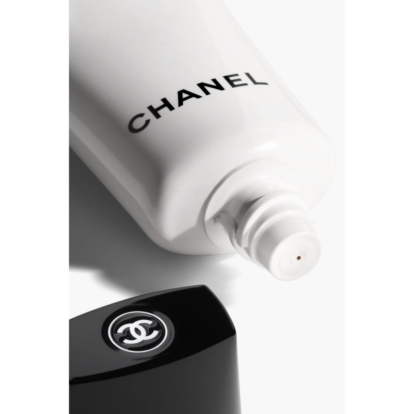 CC CREAM Protection | CHANEL