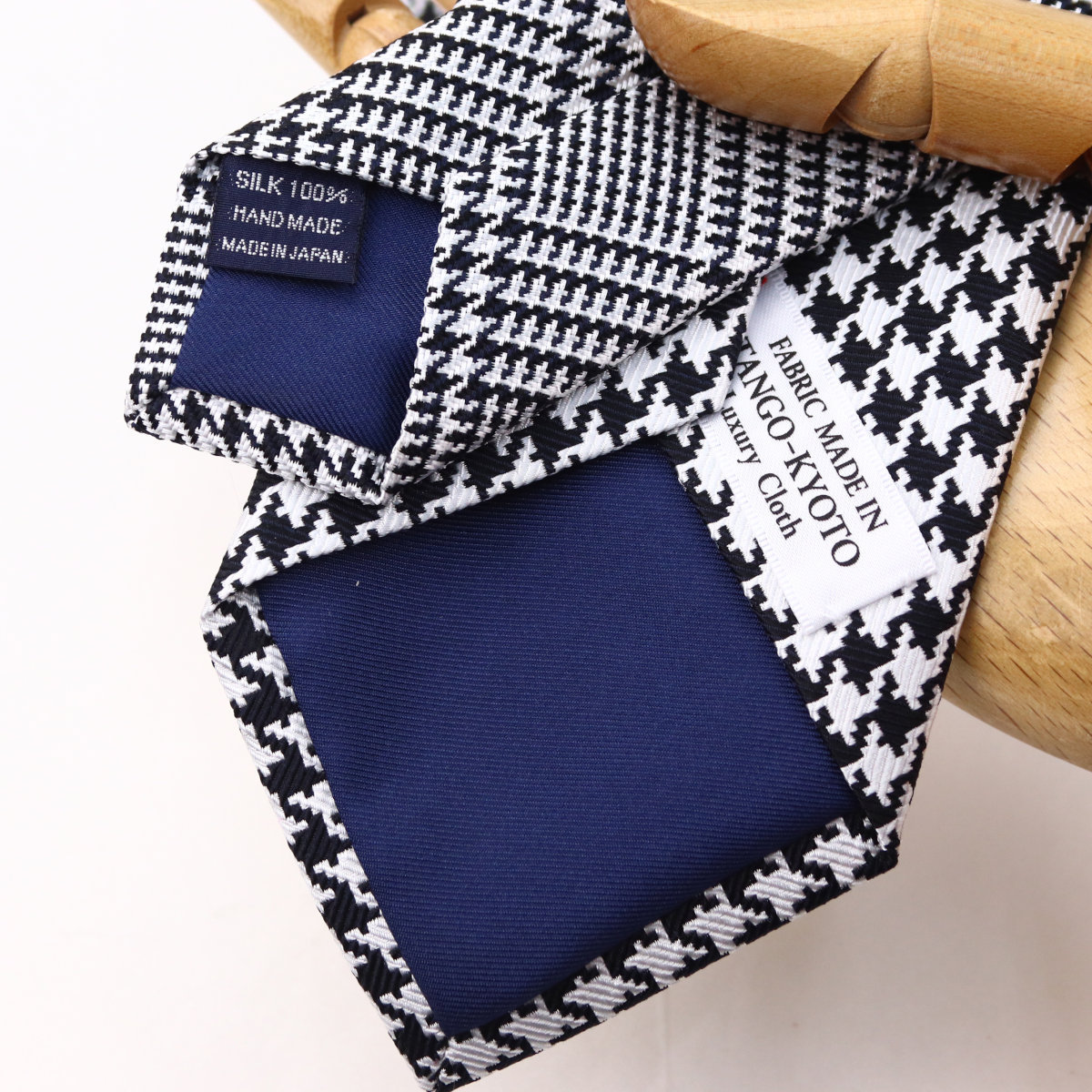 ネクタイ (ウィンザーノット) Windsorknot × (フェアファクス) FAIRFAX