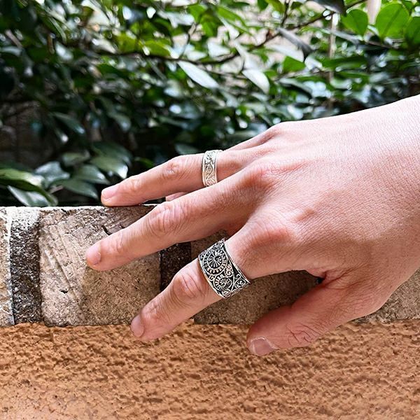 GARNI - 【お取り寄せ注文可能】Vine Pattern Ring_Light(WHITE