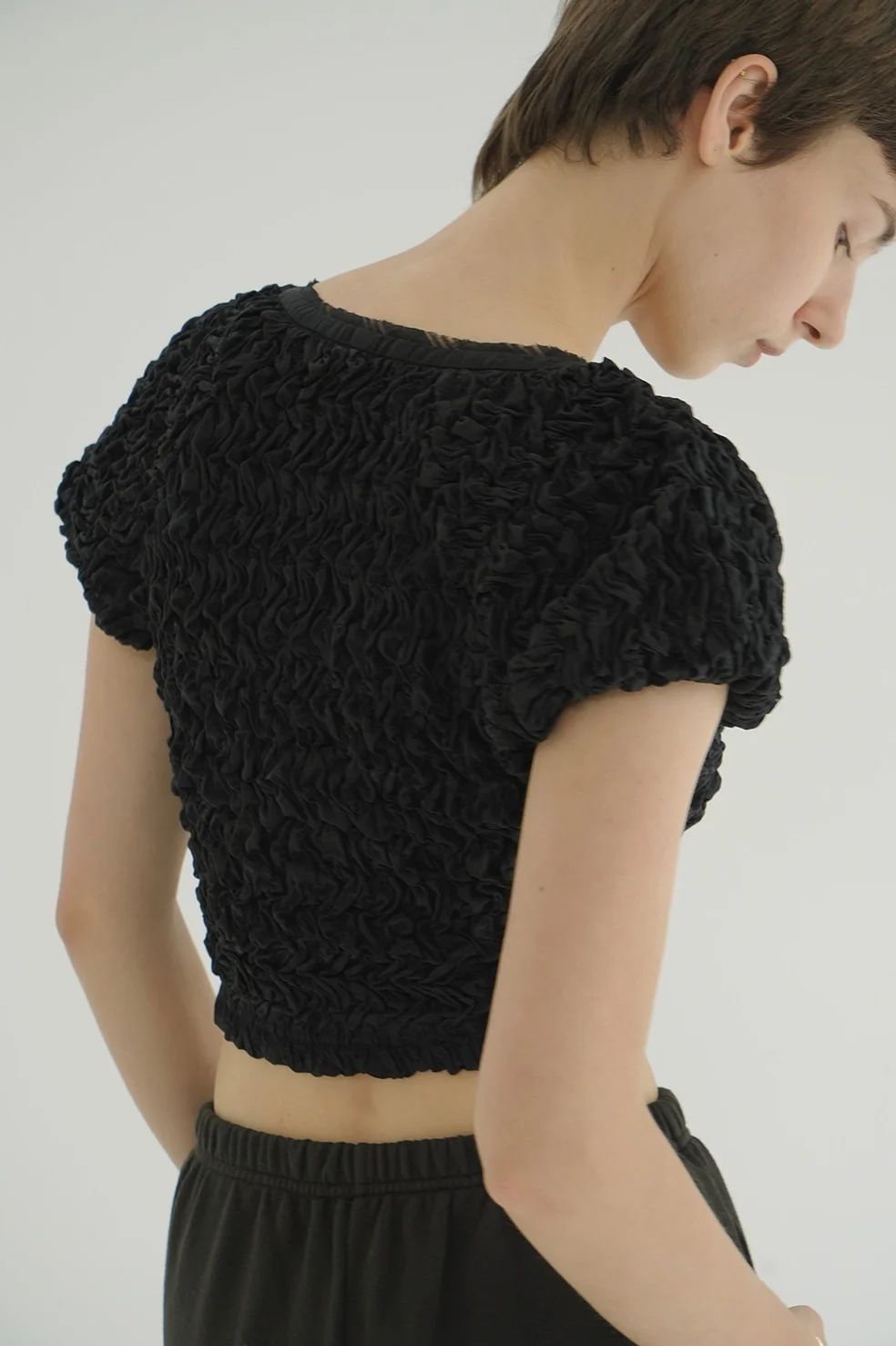 CLANE - シャーリングパフトップス - SHIRRING PUFF TOPS BLACK