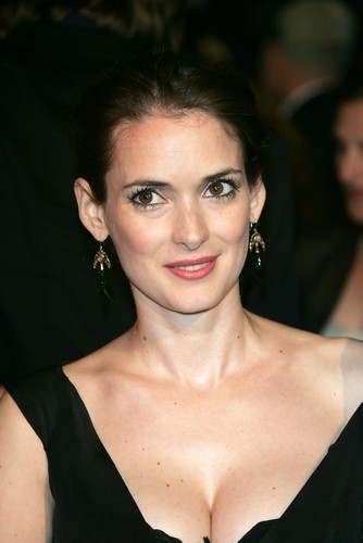 ウィノナ・ライダー(Winona Ryder) - allcinema