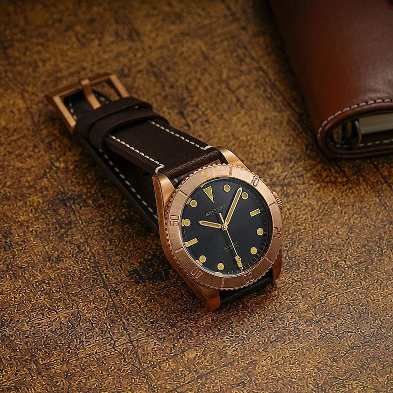 Baltany Burgundy Dial Bronze Diver Retro Watch