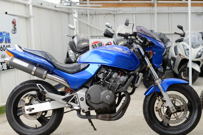 在庫一覧より探せます。MC31 かっこいい！ZXテールのホーネット250売切れ