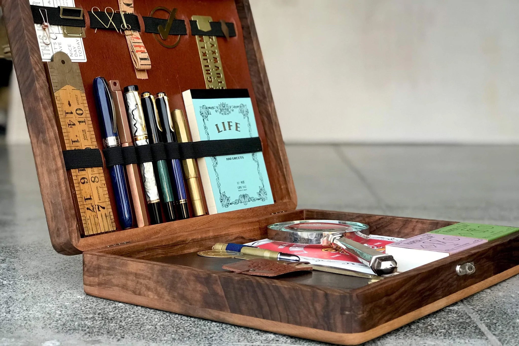 Galen Leather The Writing Box – Dromgoole's Fine Writing Instruments