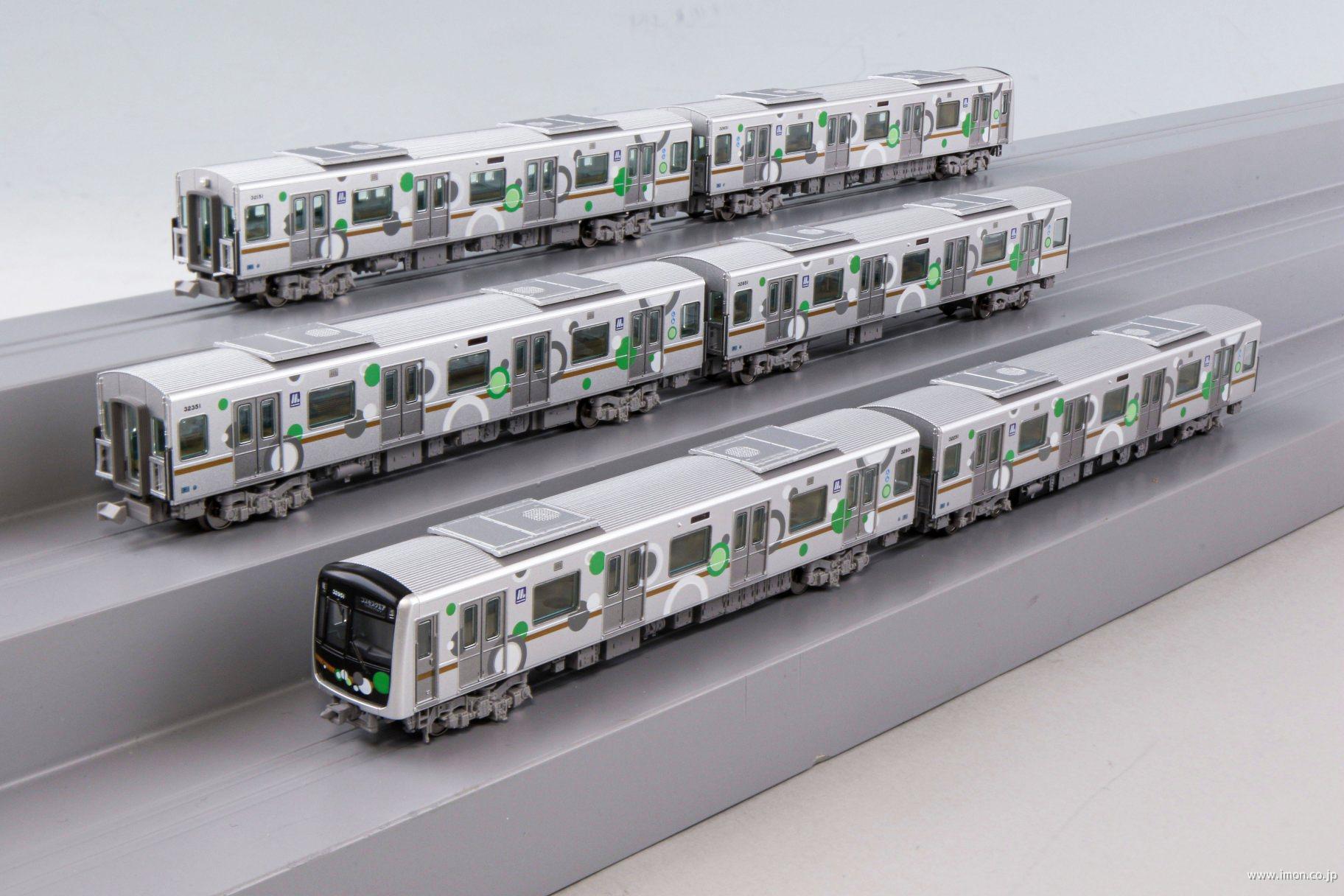 Osaka Metro30000系御堂筋線10両（室内灯