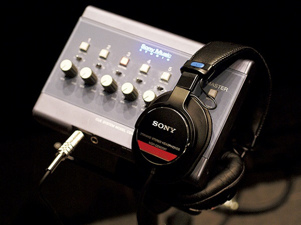 MDR-CD900ST 購入 | ヘッドホン | ソニー
