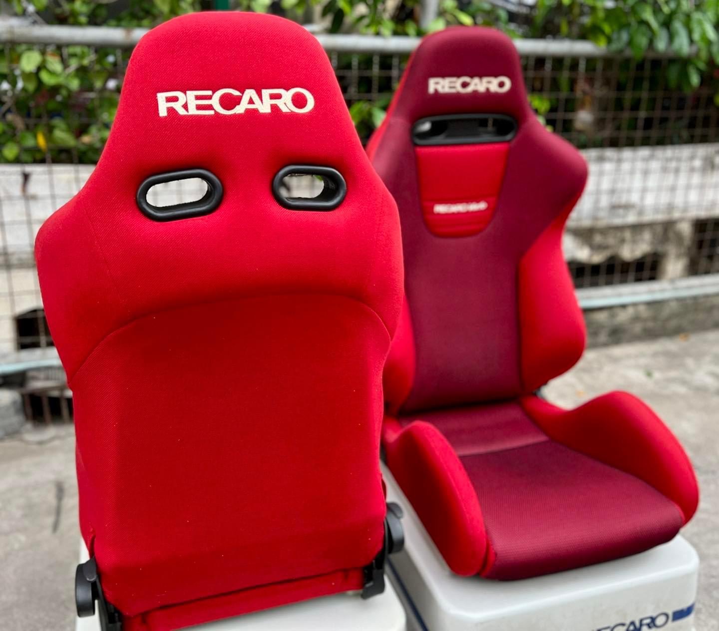 Recaro Verfo Seats | Red