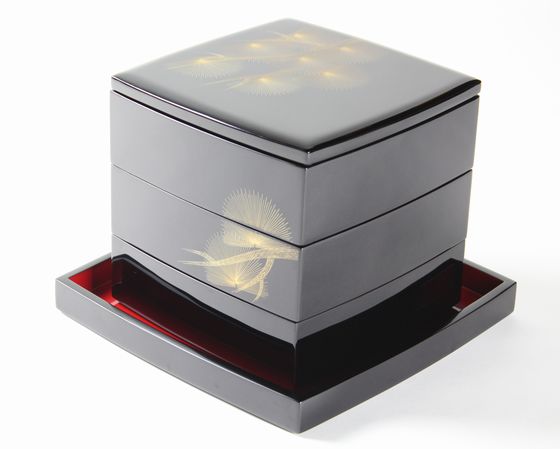 三段重箱 錦松沈金 418,000円（税込） | 輪島塗の塗師屋 輪島漆器大雅