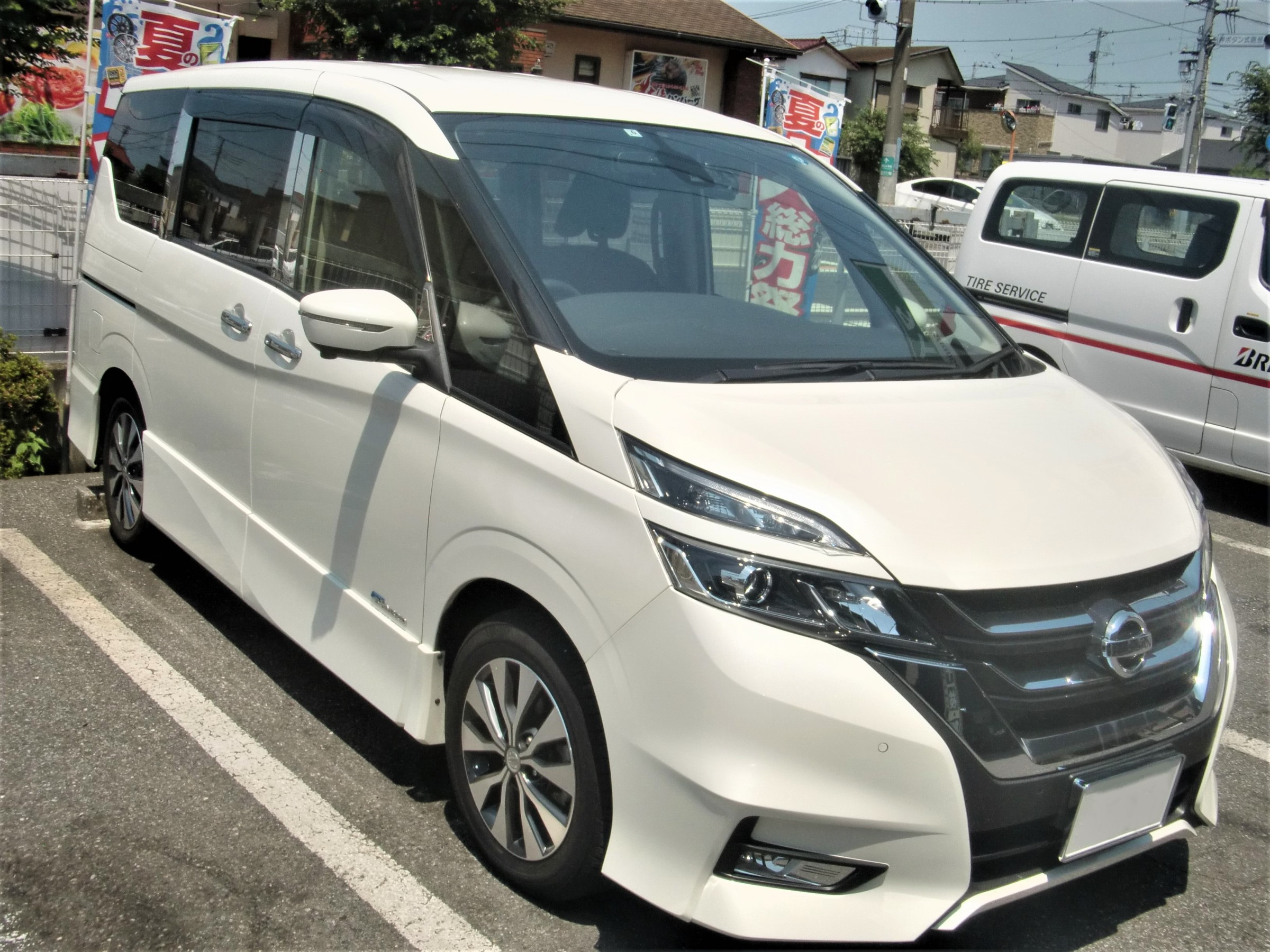 C27型セレナ、ダウンサスのお取り付け＆アライメント調整！ | 店舗お