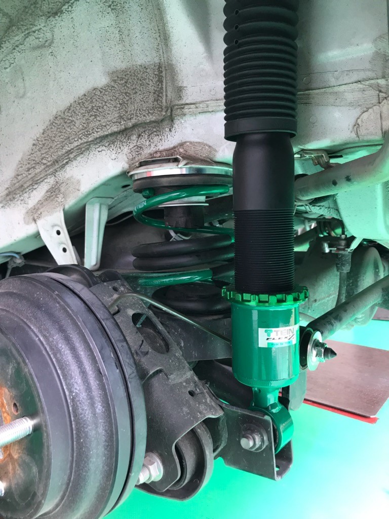 スズキ アルトワークス（HA36S 4WD） TEIN FLEX Z車高調取付 | 店舗お