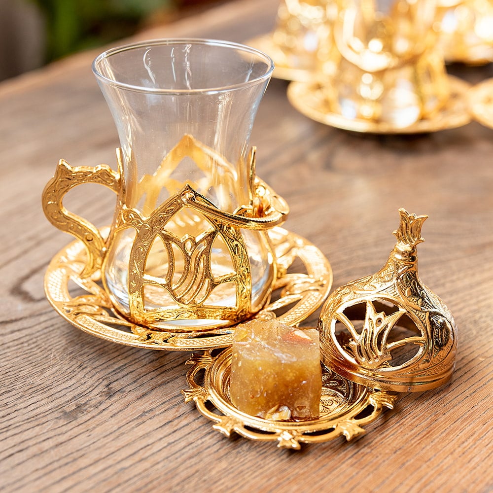 魅惑なトルコのティーセット シュガーケース蓋付きカップ6個 の通販