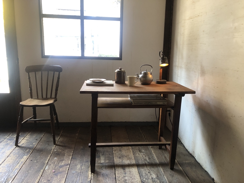 Soldの古家具 | テーブル・机 | やっほ | 京都・出町柳