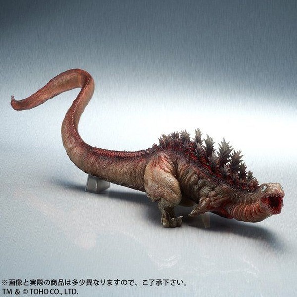 シン・ゴジラ」キモかわデカい！ “蒲田くん”こと、第2形態が50センチ超