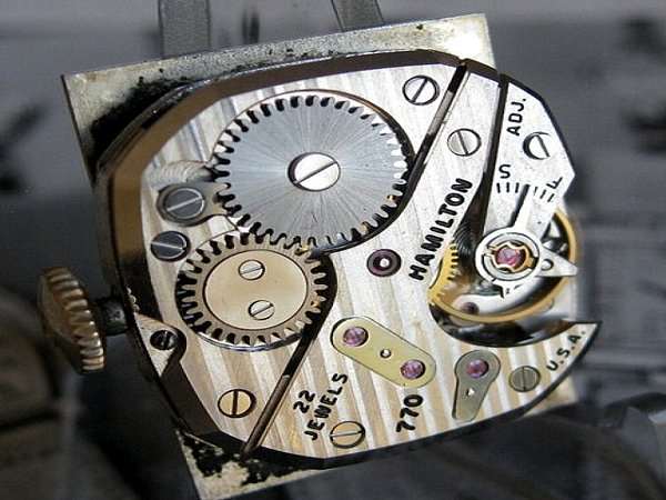 ハミルトン 10金無垢 角金手巻き Cal.770 22石 | アンティー
