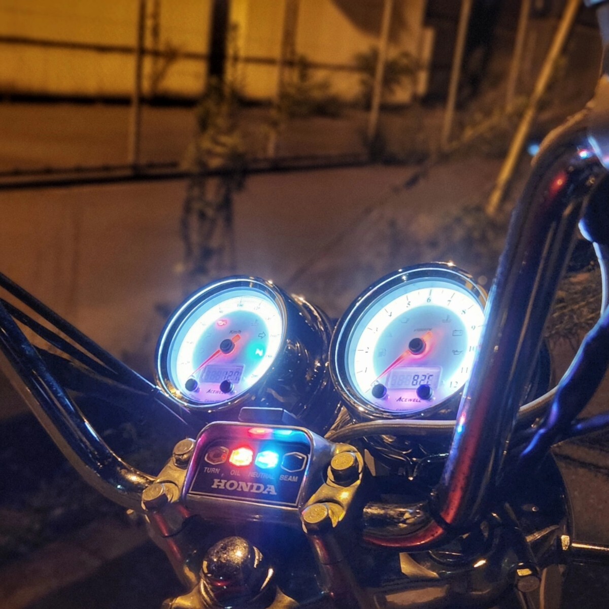 送料無料 CB750four 電気式メーターキット ホワイト メーター cb750