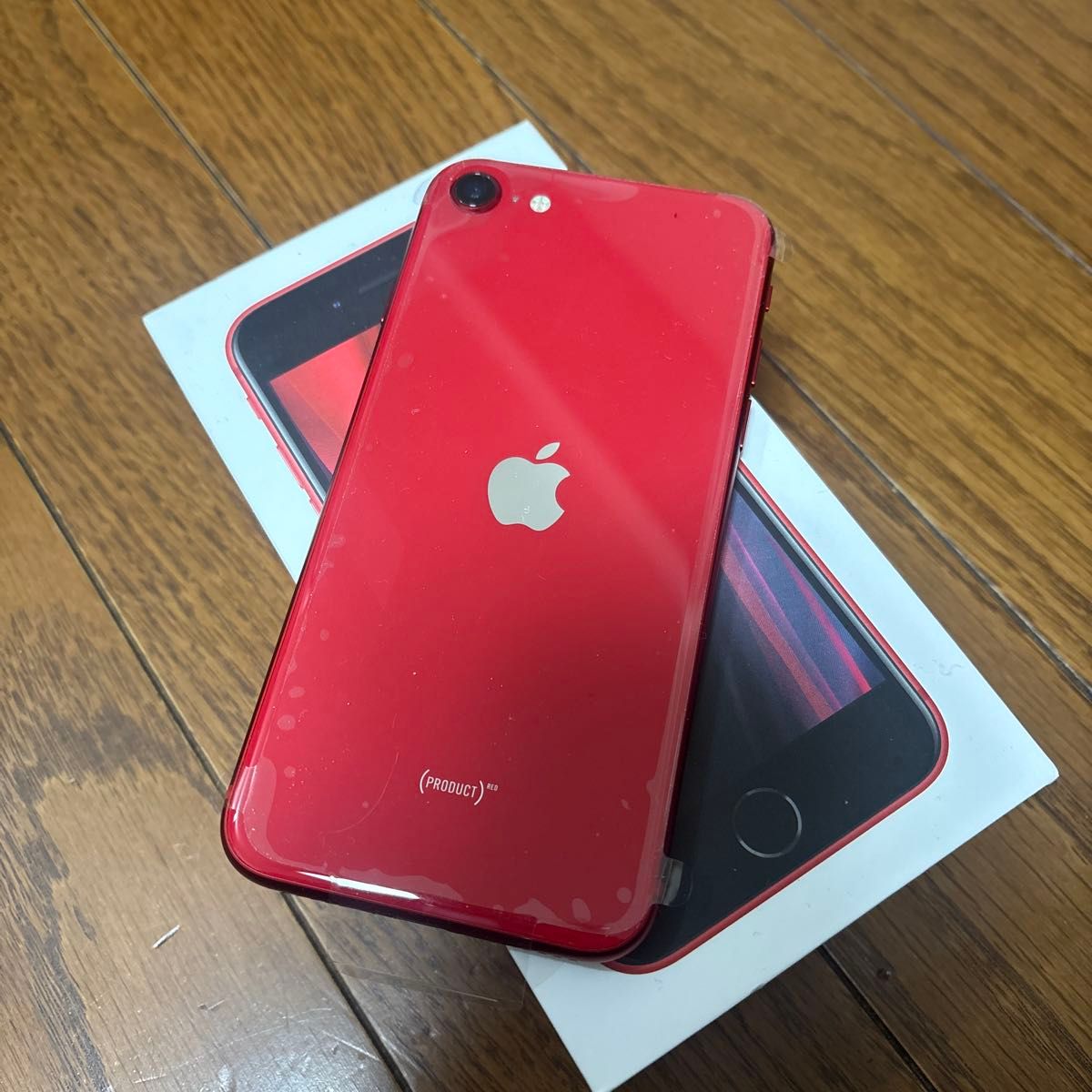 未使用に近い 極美品 iPhoneSE2 第2世代 SIMフリー PRODUCT）RED