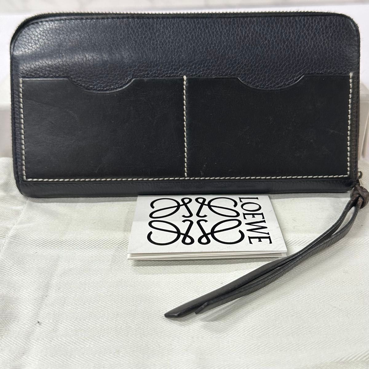 新品同様 現行 ロエベ LOEWE 財布 長財布 バイフォールド アナグラム
