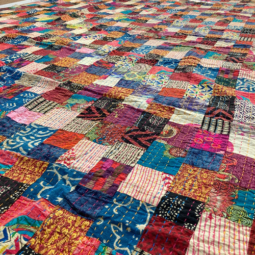 ラリーキルト パッチワーク布 インド手刺繍 ハンドメイド 刺し子カバー