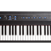 Alesis『Recital Pro』電池駆動のハンマーアクション電子ピアノが