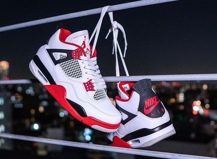 スニダンで購入可】11/28発売 NIKE AIR JORDAN 4 OG 
