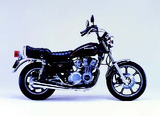 ヤマハ XZ550 1981年 3月 - 日本バイク100年史アルバムの続きを見る