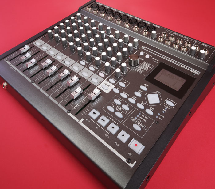 Korg D888