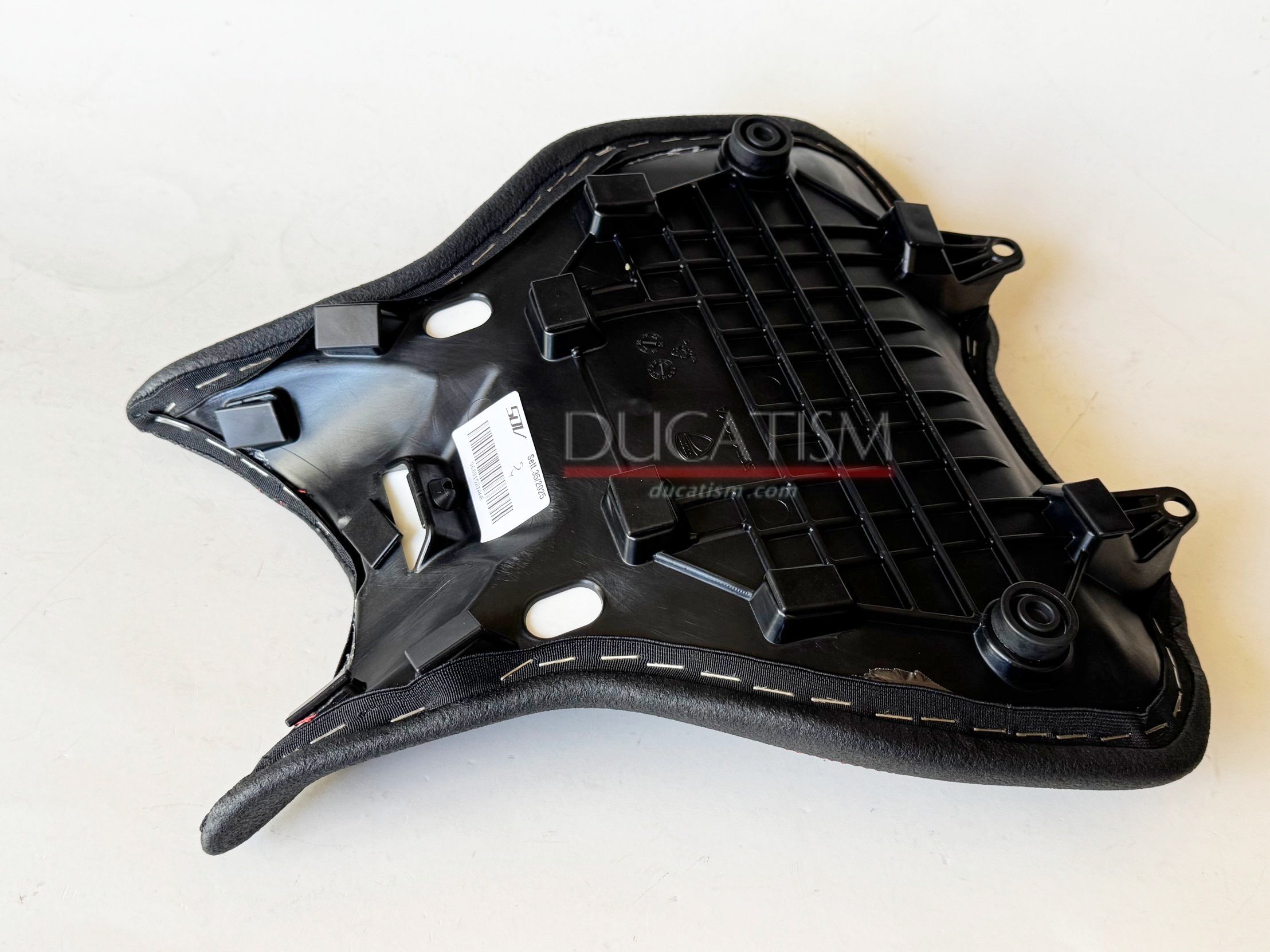 DUCATI 2025-2026 Panigale V2 スポーツシート 96881521AA ドゥカティ
