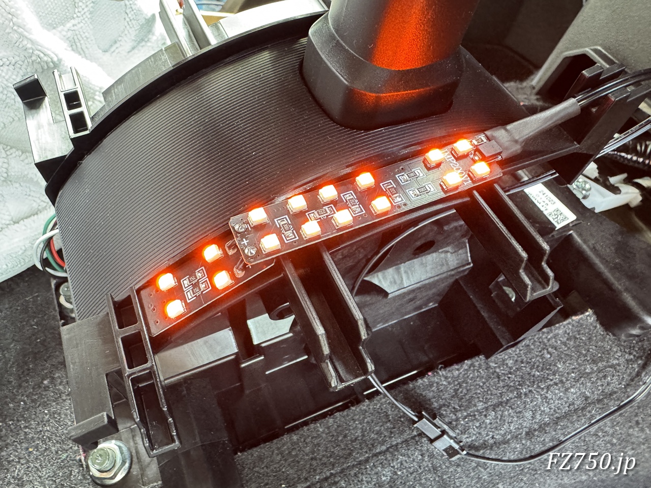 ジムニーノマド シフトポジションイルミ取付け｜SEIWA IMP200は