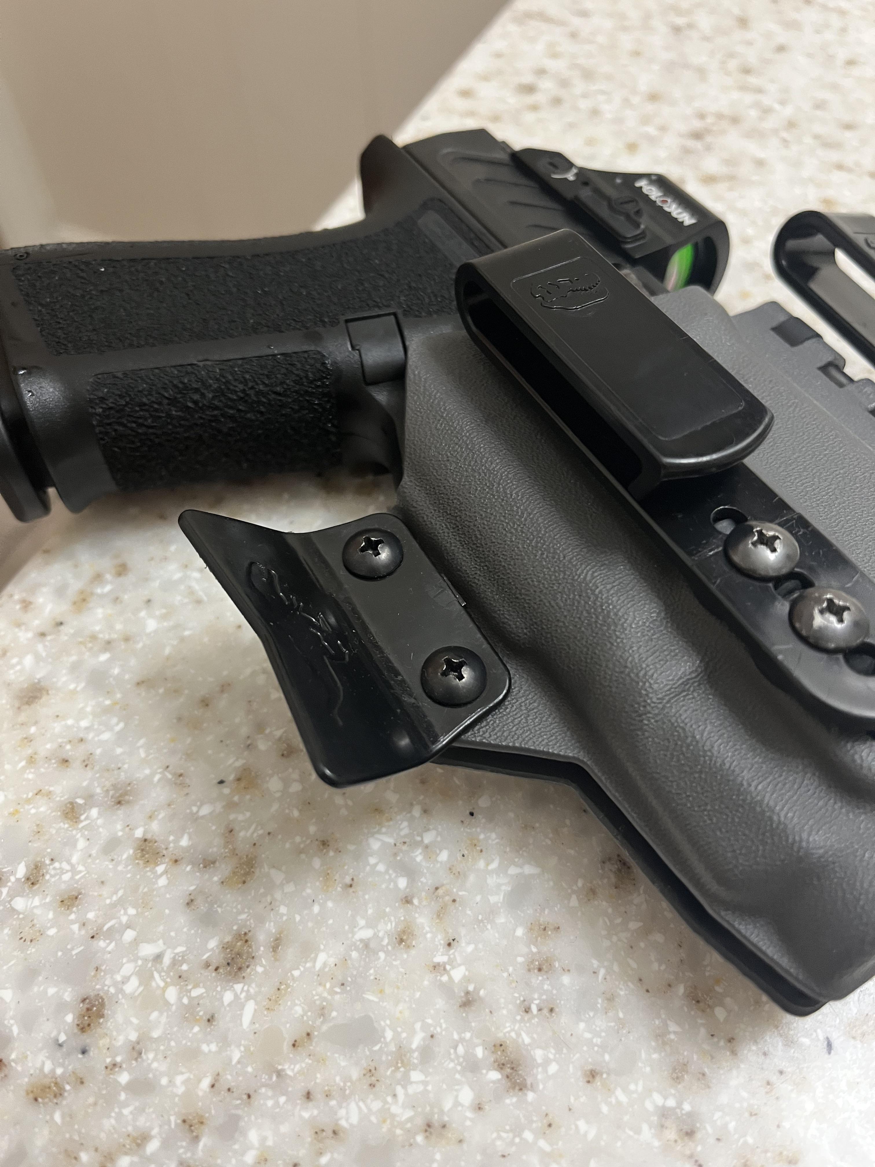 T. rexアームズ サイドカー 2.0 クロー POS？ : r/CCW
