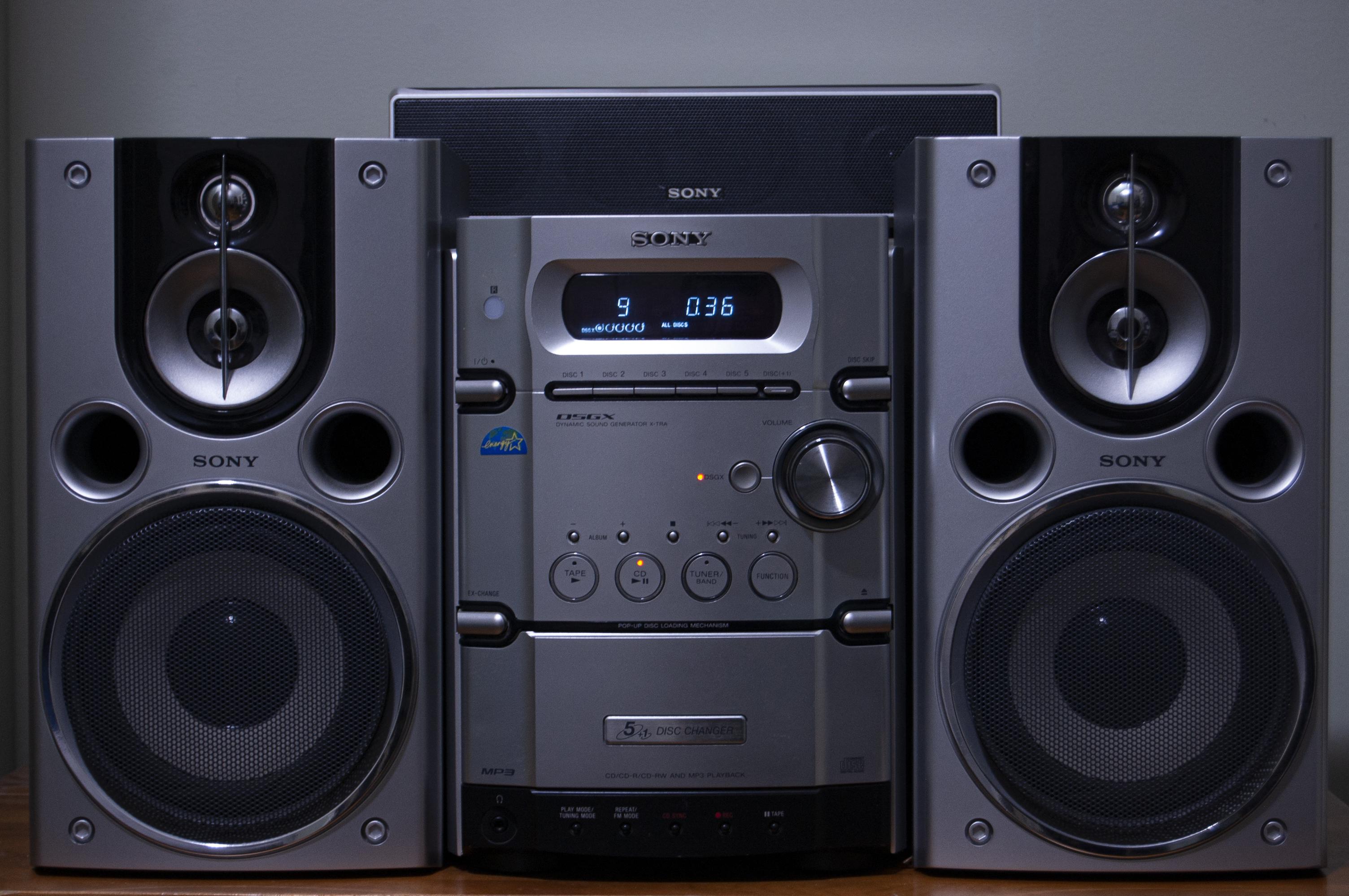 Meu novo sistema de som Micro Hi-Fi: um Sony CMT-HPX9! Eu o peguei