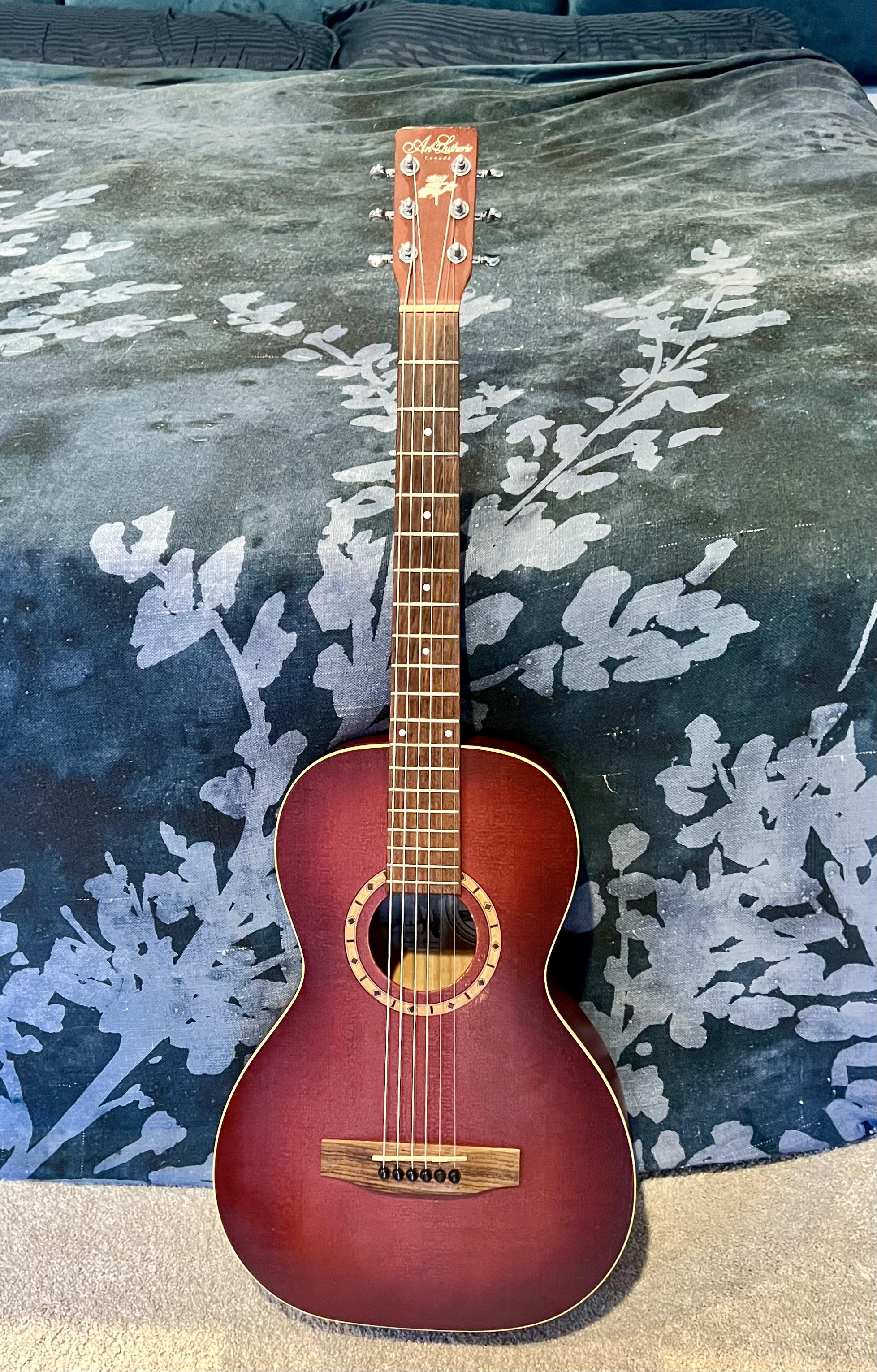 Art Art&Lutherie Folk Spruce Burgundy☆アコースティックギター