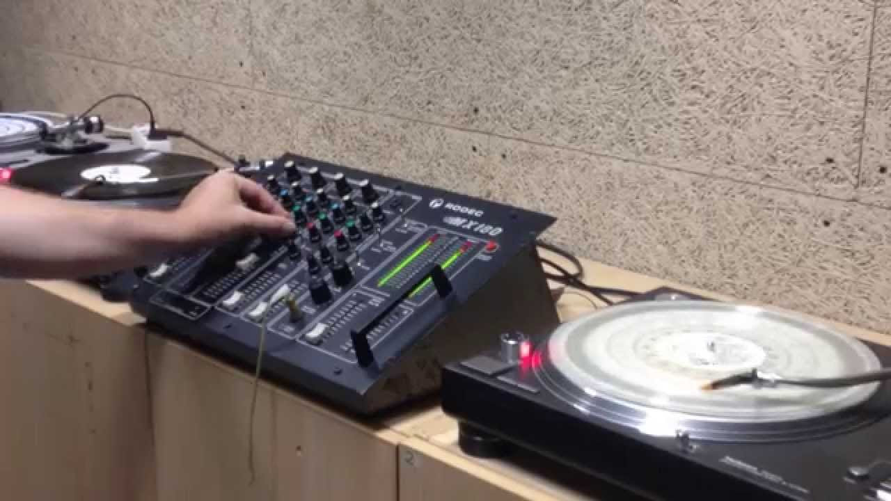 Rodec MX180 - YouTube