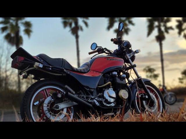 Kawasaki【GPZ400F】MRSショート管 - YouTube