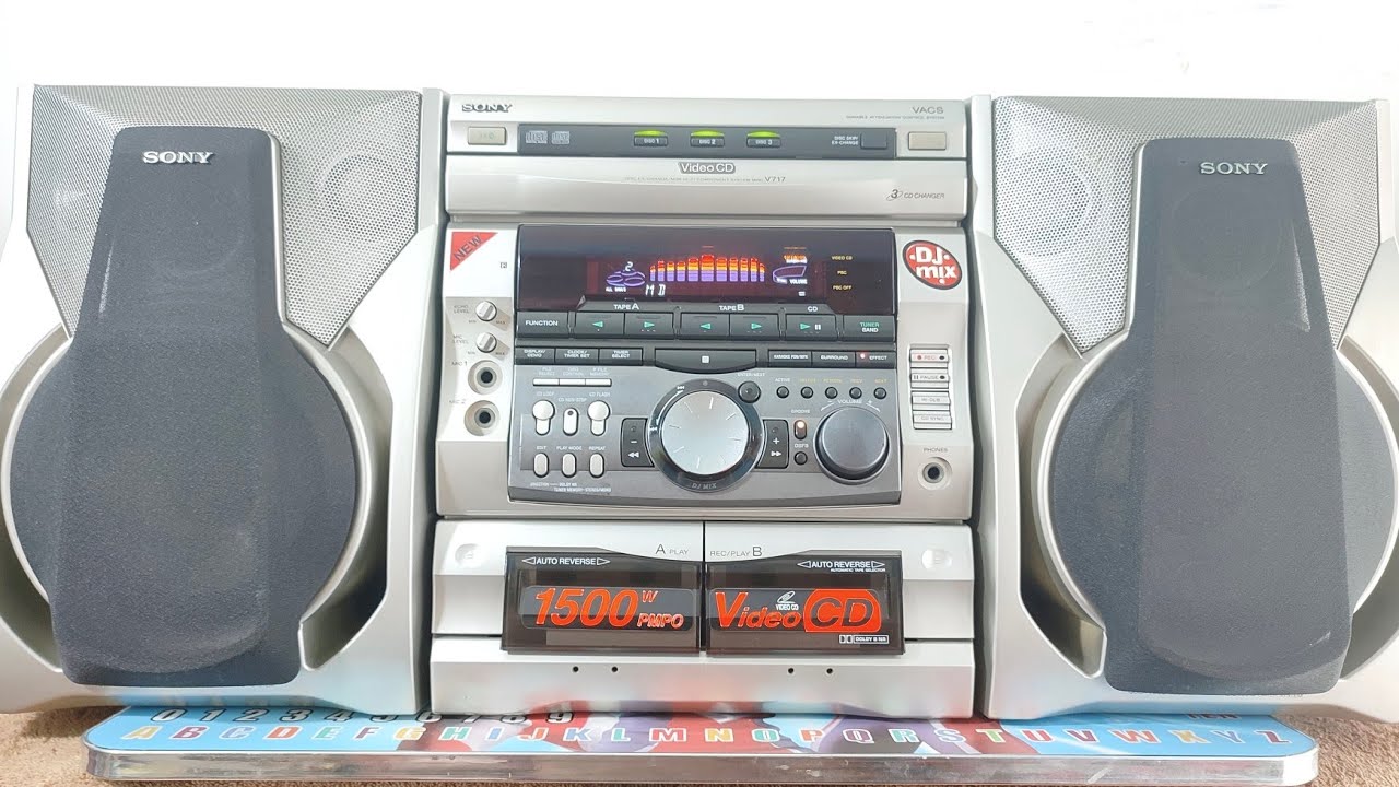 SONY MHC-V717 HiFi Music System 1500 Watt PMPO Made in Tokyo Japan