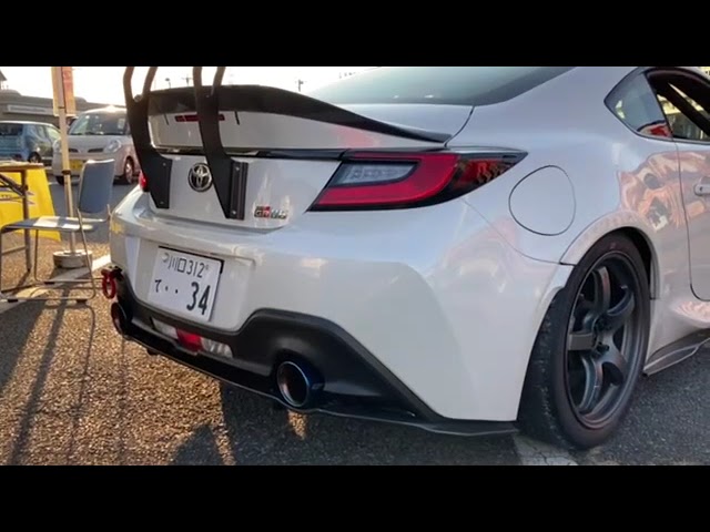 GR86用TiコンポジットチャンバーマフラーVer.2 + 純正エキマニ - YouTube