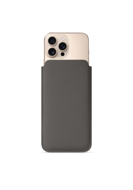 iPhone 16 Pro Max Leather Wallet Case | Lucrin Geneva US