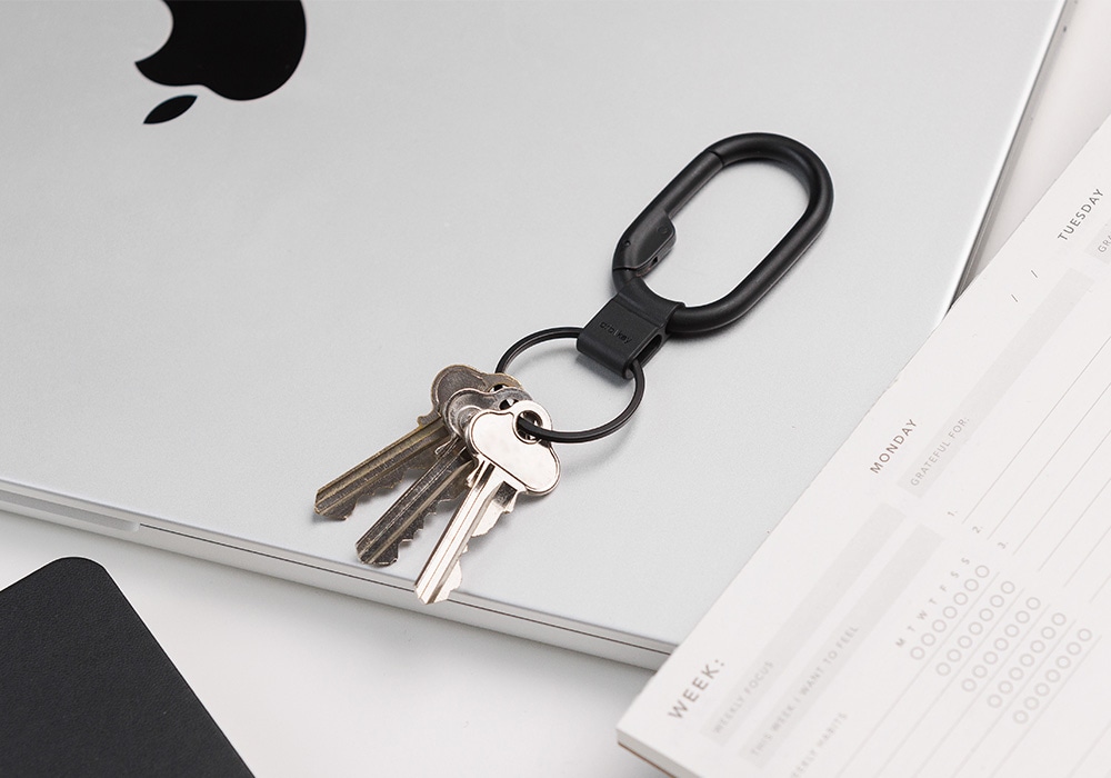 軽量でスマート、スリムにデザインされたカラビナ Orbitkey Clip Mini
